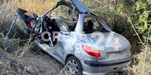 Το αυτοκίνητο του 19χρονου που έπεσε σε χωράφι