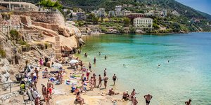 λουτρα Αιδηψού