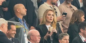 Euro 2024: Στις κερκίδες του αγώνα Αγγλία-Ολλανδία η Αντέλ