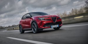 Alfa Romeo Junior τιμή Ελλάδα