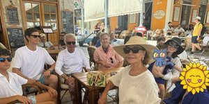 Διακοπές στην Υδρα για την Αν Χάθαγουεϊ