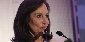 Άννα Διαμαντοπούλου 