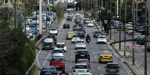 Κίνηση οχημάτων στην Αθήνα