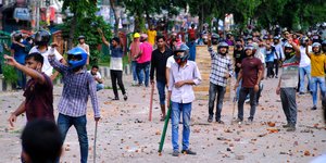 Στους 105 οι νεκροί από τις ταραχές στο Μπαγκλαντές