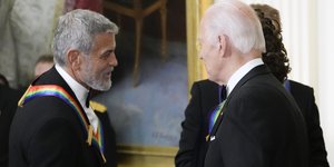 Τζορτζ Κλούνει και Τζο Μπάιντεν