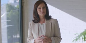 Η Άννα Διαμαντοπούλου 