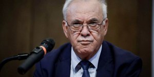 Ο Γιάννης Δραγασάκης