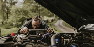 Επισκευή αυτοκινήτου 