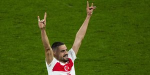 Ο πανηγυρισμός του Ντεμιράλ που προκάλεσε αντιδράσεις