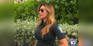 Φλόριντα: Η πληθωρική αστυνομικός που έγινε viral μετά από δηλώσεις -«Θέλω να με συλλάβεις» γράφουν στο twitter