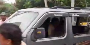 Τουλάχιστον 27 άνθρωποι ποδοπατήθηκαν μέχρι θανάτου σε θρησκευτική συνάθροιση στην Ινδία