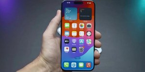 iPhone 15