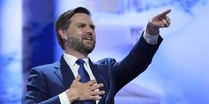 Τζέι Ντι Βανς 