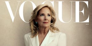 Η Τζιλ Μπάιντεν στο εξώφυλλο της Vogue