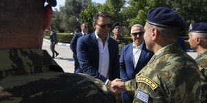 Επίσκεψη Κασσελάκη στην ΕΛΔΥΚ