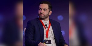 Ο Κ. Κατσανέβας «καρφώνει» Δούκα: Δεν μπορούμε να θυμόμαστε την οικογένεια Παπανδρέου μόνο όταν μας βολεύει