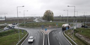 Κίνηση σε κυκλικό κόμβο