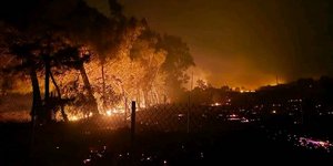 Firefighters battle fires in Kos, Chios and Crete