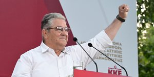 Ο γ.γ. του ΚΚΕ, Δημήτρης Κουτσούμπας