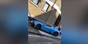 Τρακάρισμα με Lamborghini 