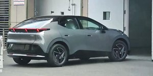 Lynk & Co Z20