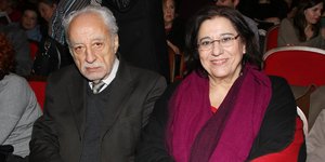 Ο γιος της Μαρίας Φαραντούρη και του Τηλέμαχου Χυτήρη σε βραδινή έξοδο με τη μητέρα του