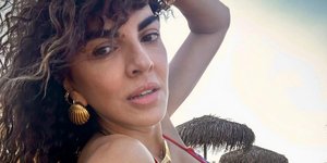 Η Μαρία Σολωμού με μαγιό