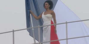 Η πιο καθηλωτική στιγμή στην τελετή έναρξης -Η Μασσαλιώτιδα από την Αξέλ Σαιν-Σιρέλ