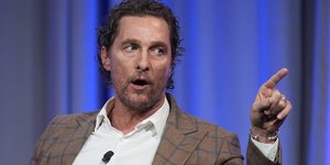 Μάθιου Μακόναχι 