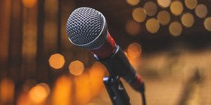 Μικρόφωνο τραγουδιστής