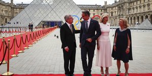 Μητσοτακης Μπαχ