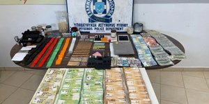 ξαρθρώθηκε σπείρα που διακινούσε ναρκωτικά στη Μύκονο