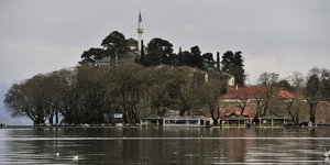 Η λίμνη Παμβώτιδα στα Ιωάννινα