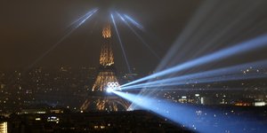 Στιγμιότυπο από την τελετή έναρξης των Ολυμπιακών Αγώνων 2024 στο Παρίσι