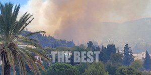 Φωτιά στην περιοχή Γηροκομείο στην Πάτρα 