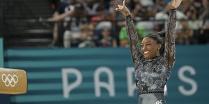 Η Σιμόν Μπάιλς