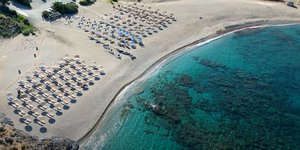 Σχοινάρια: Η εκπληκτική παραλία της Κρήτης με τα πεντακάθαρα και διαυγή νερά