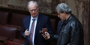 Ο πρόεδρος της Βουλής Κ. Τασούλας με τον Π. Πολάκη