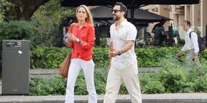 Η Τατιάνα Μπλάτνικ κατεγράφη να απολαμβάνει τη βόλτα της παρέα με τον Σάκη Τανιμανίδη