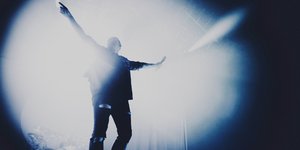 τραγουδιστής