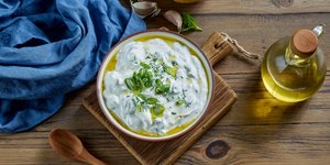 Μπολ με τζατζίκι