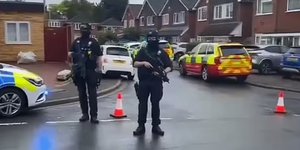 Άνδρας δολοφόνησε τη σύζυγο και τα παιδιά σχολιαστή του BBC