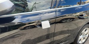 Χαρτοπετσέτα αυτοκίνητο