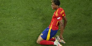 Ο Λαμίν Γιαμάλ σκοράρει κόντρα στους Γάλλους και γίνεται ο νεότερος που το καταφέρνει στην ιστορία της διοργάνωσης