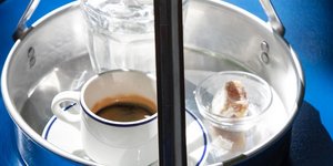 Yorgaki καφενείο Παρίσι