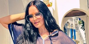 Η Ζενεβιέβ Μαζαρί ενθουσίασε τους followers της με μία σέξι ανάρτησή της