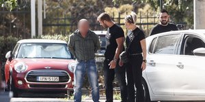 Στον ανακριτή ο 44χρονος που κατηγορείται για τον βιασμό της 16χρονης στον Κολωνό