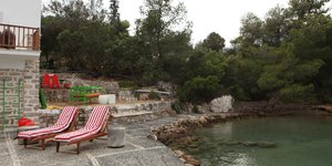 σεζλονγκ μόλος παραλία Πόρτο Χέλι σπίτι Γιώργου Καράμπελλα