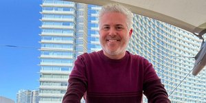 Άνταμ Επστάιν