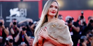 H Αντζελίνα Τζολί στο Φεστιβάλ Βενετίας